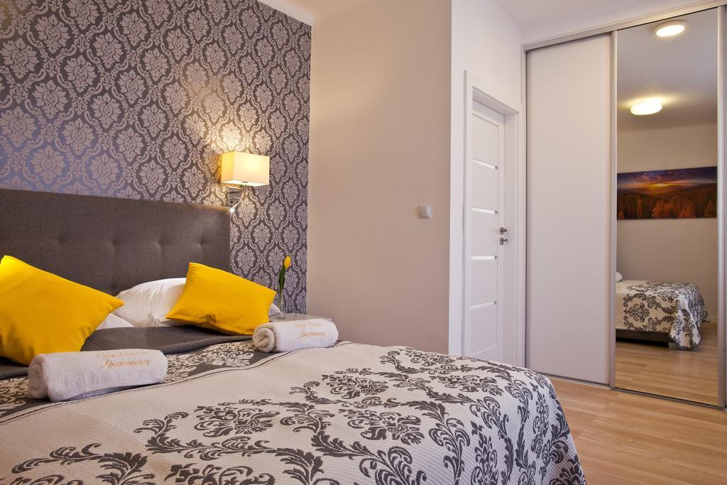 Apartament City Center Platinum Krynica Zdroj Exterior foto